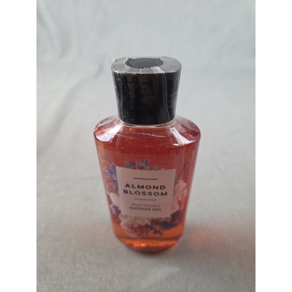 Bath & Body Works Almond Blossom Shower Gel Wash 10oz New Retired Scent